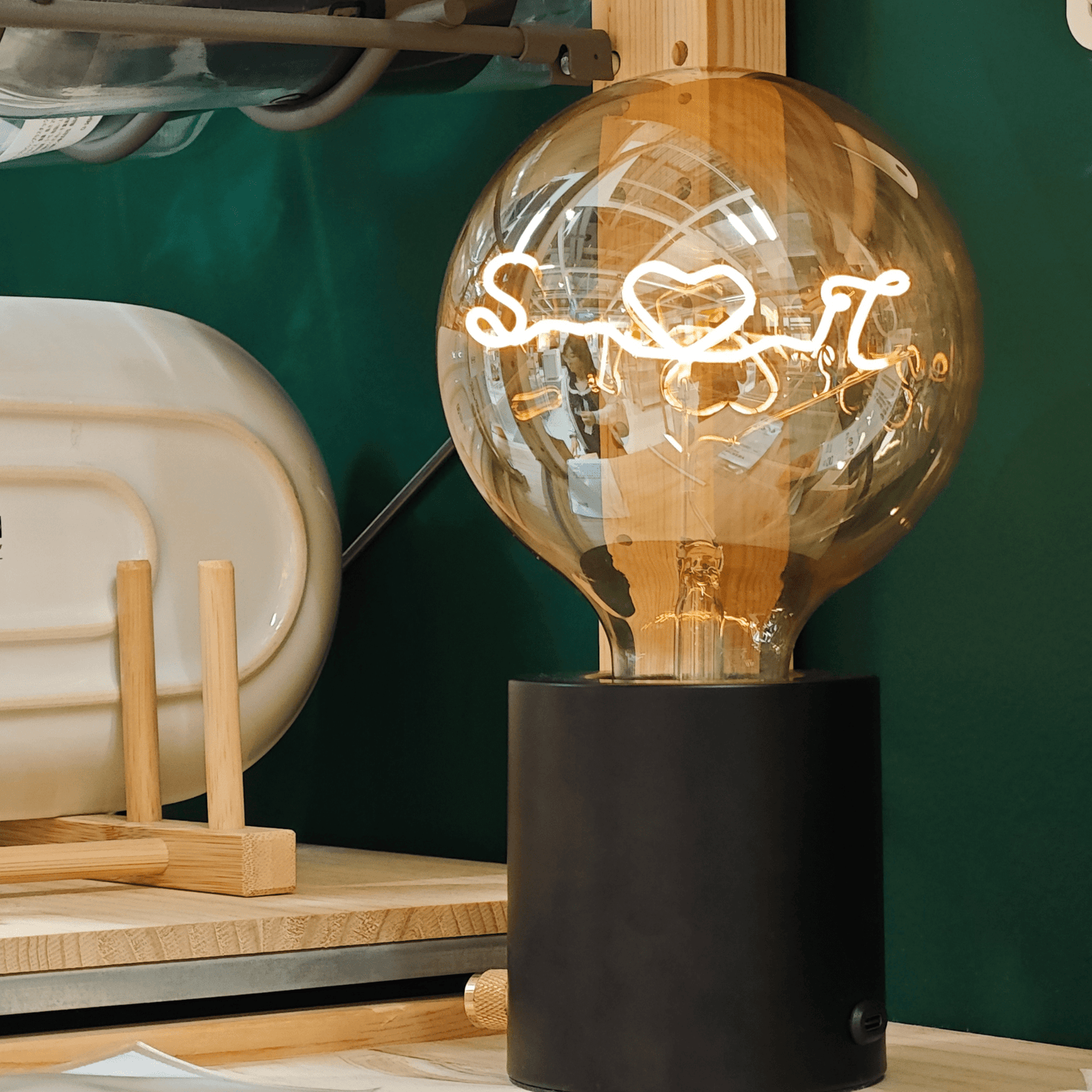 Personalized Vintage Bulb | Unique Gifts - Dreamy Custom