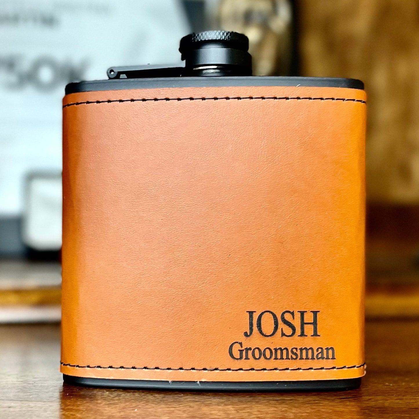 customized-leather-Rawhide-flasks-for-men