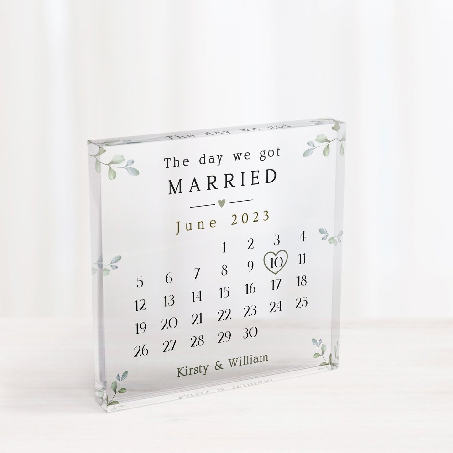 personalized-wedding-keepsake-Acrylic-Calendar-2
